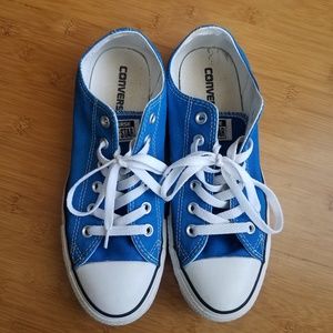 Blue Converse 9 WMs